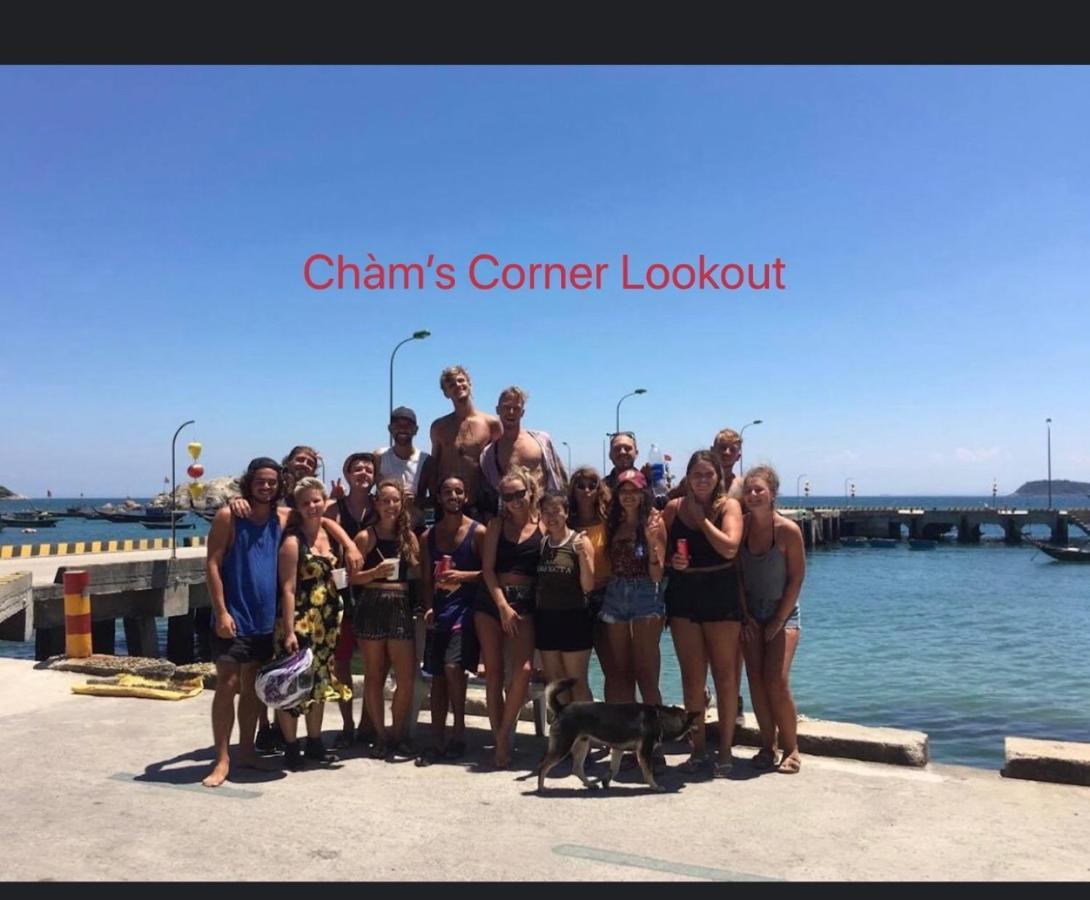 Cham'S Corner Lookout Homestay & Restaurant Tân Hiệ Esterno foto
