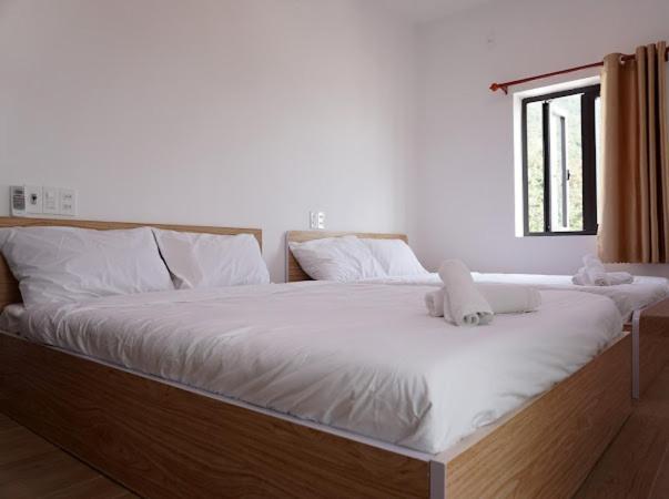 Cham'S Corner Lookout Homestay & Restaurant Tân Hiệ Esterno foto
