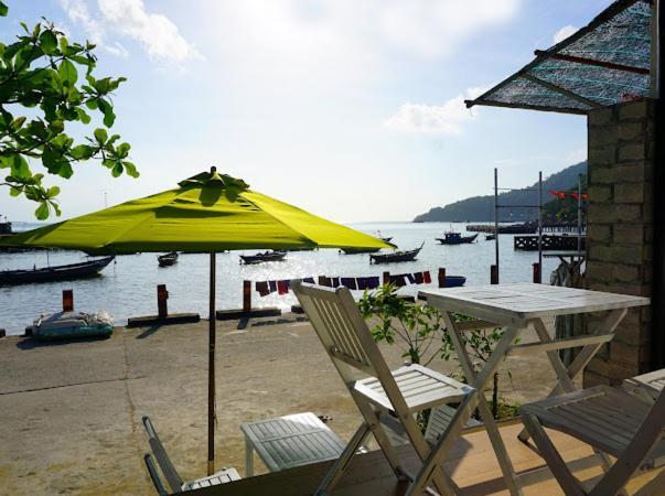 Cham'S Corner Lookout Homestay & Restaurant Tân Hiệ Esterno foto