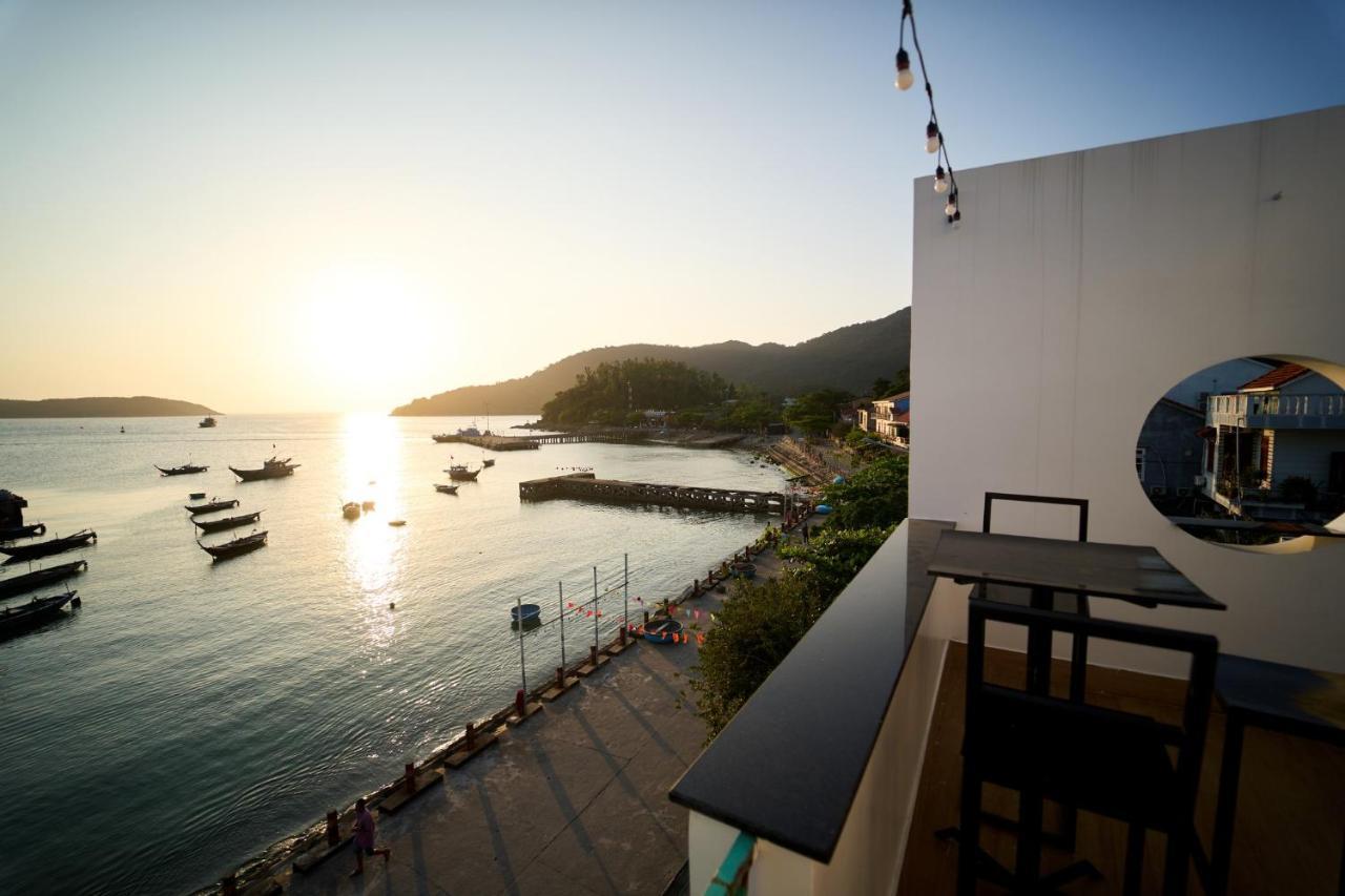 Cham'S Corner Lookout Homestay & Restaurant Tân Hiệ Esterno foto