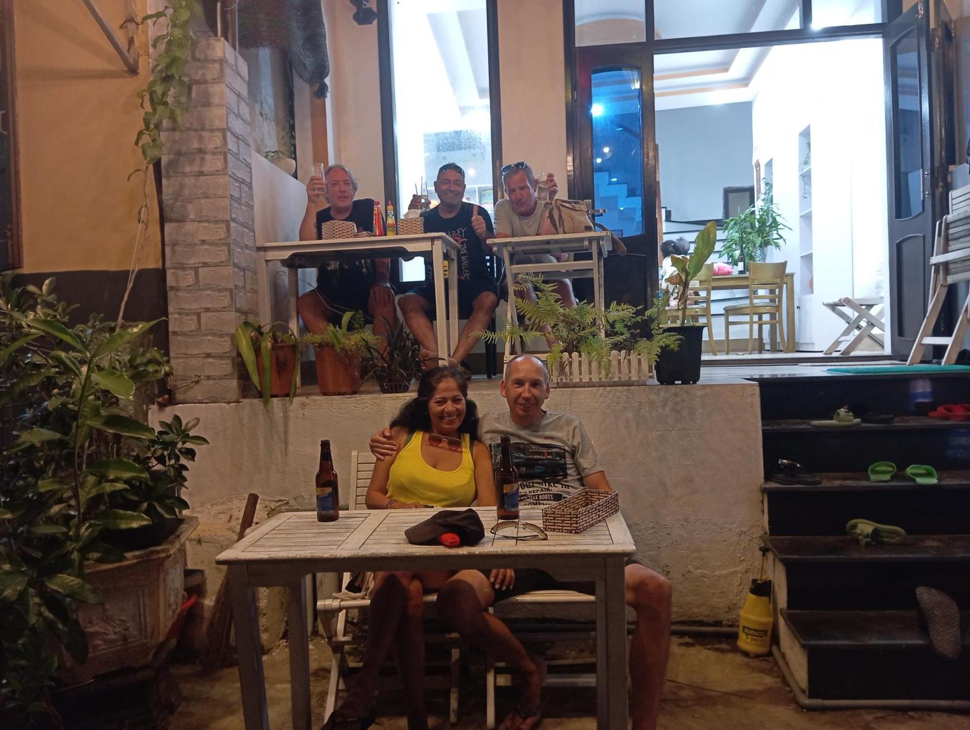 Cham'S Corner Lookout Homestay & Restaurant Tân Hiệ Esterno foto